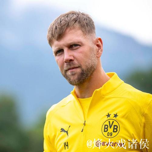 AC米兰有意在冬季转会期租借西汉姆前锋菲尔克鲁格